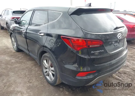2017 Hyundai Santa Fe Sport 2.4L z USA, uszkodzony, nr VIN 5XYZT3LB5HG428326
